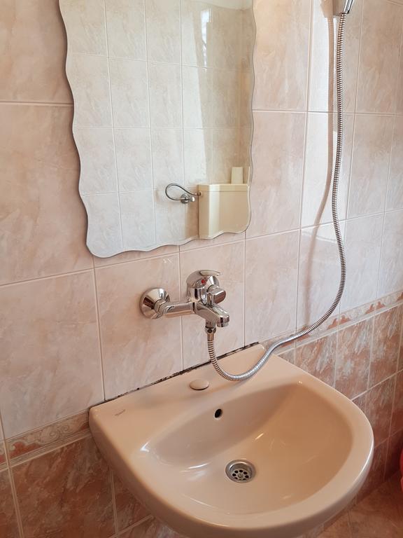Guest Rooms Denitsa ออบซอร์ ภายนอก รูปภาพ