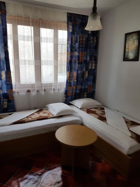 Guest Rooms Denitsa ออบซอร์ ภายนอก รูปภาพ